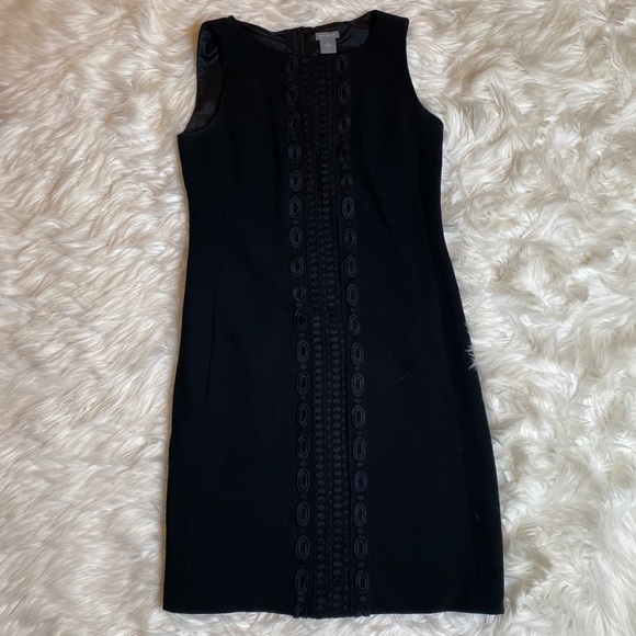 Ann Taylor Dresses & Skirts - Women’s Ann Taylor Dress size 4